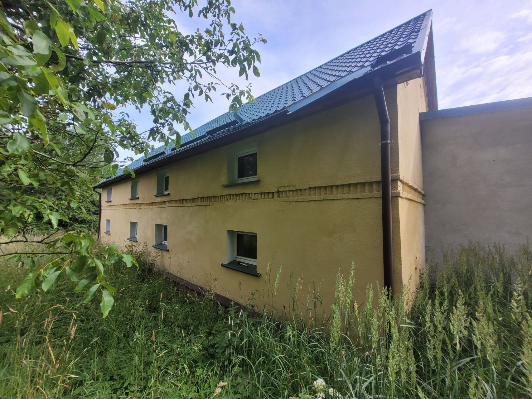 Nieruchomość usługowo-mieszkaniowa przy drodze S-6, zdjęcie 2